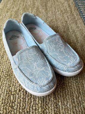 Roxy Minnow VII Slip-on Sneakers